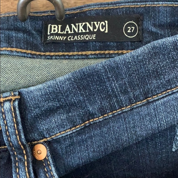 Size 27 Blank NYC Skinny Jeans from Nordstrom - Picture 3 of 7